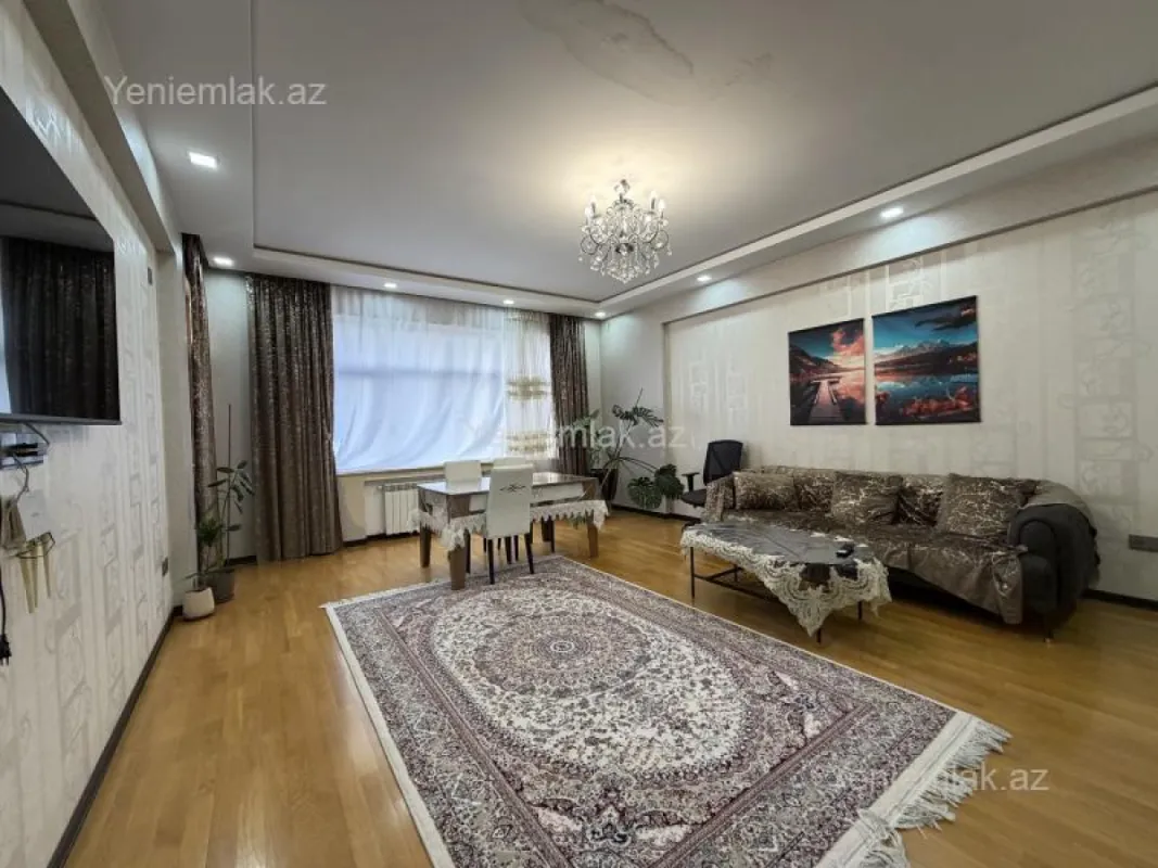 Satılır 2 otaqlı yeni tikili 110 m²