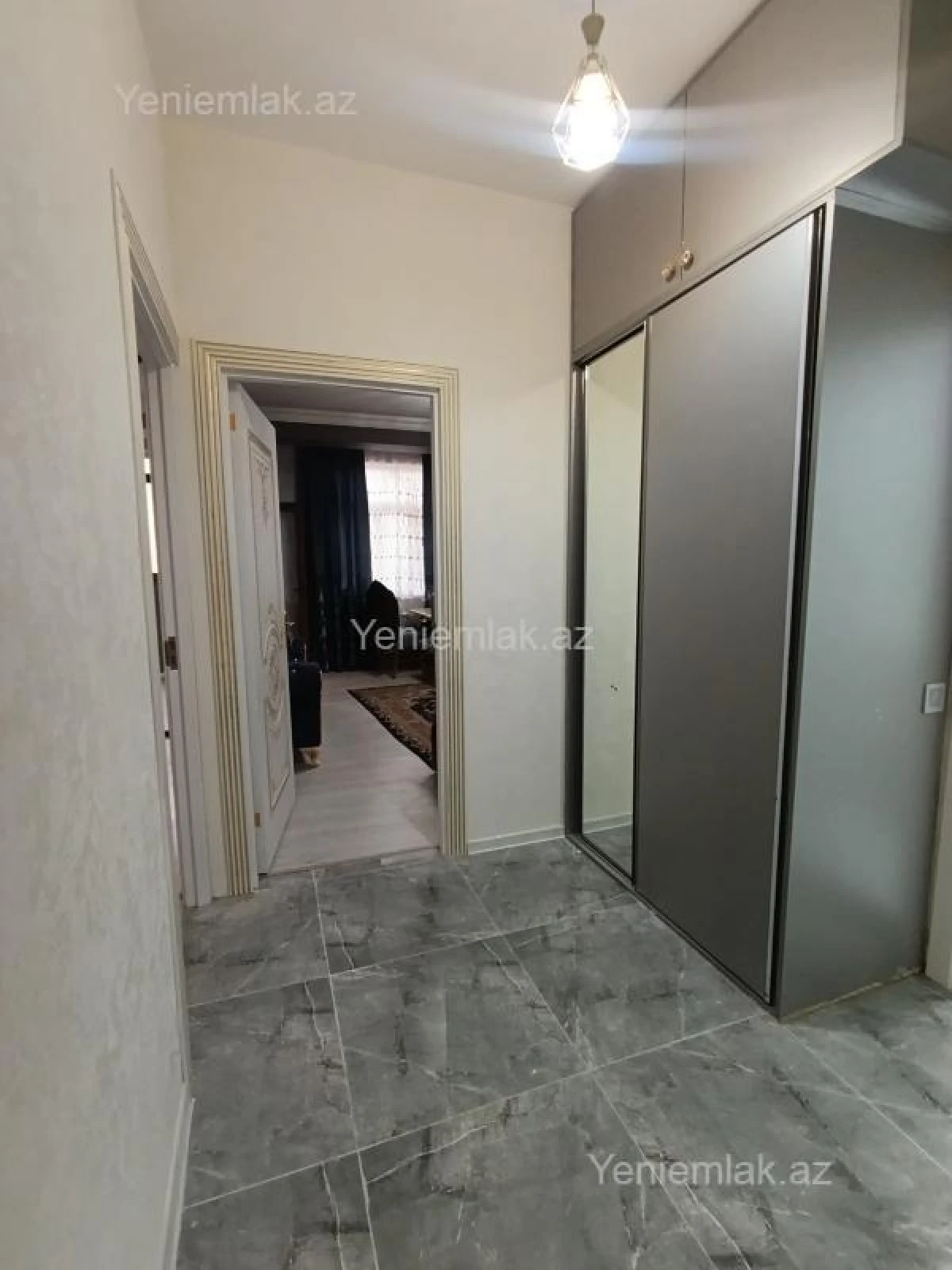 Satılır 2 otaqlı yeni tikili 50 m²