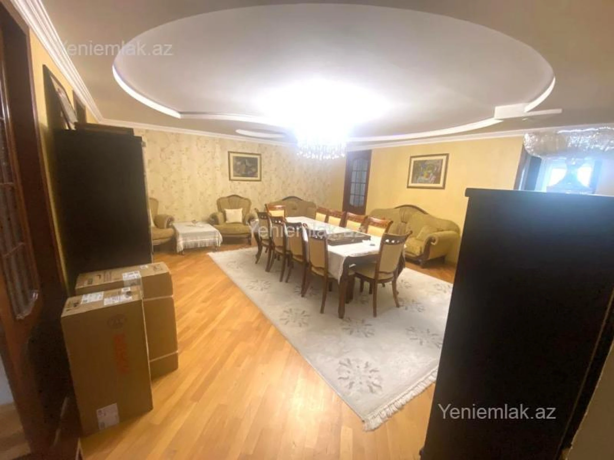 Satılır 4 otaqlı köhnə tikili 120 m²