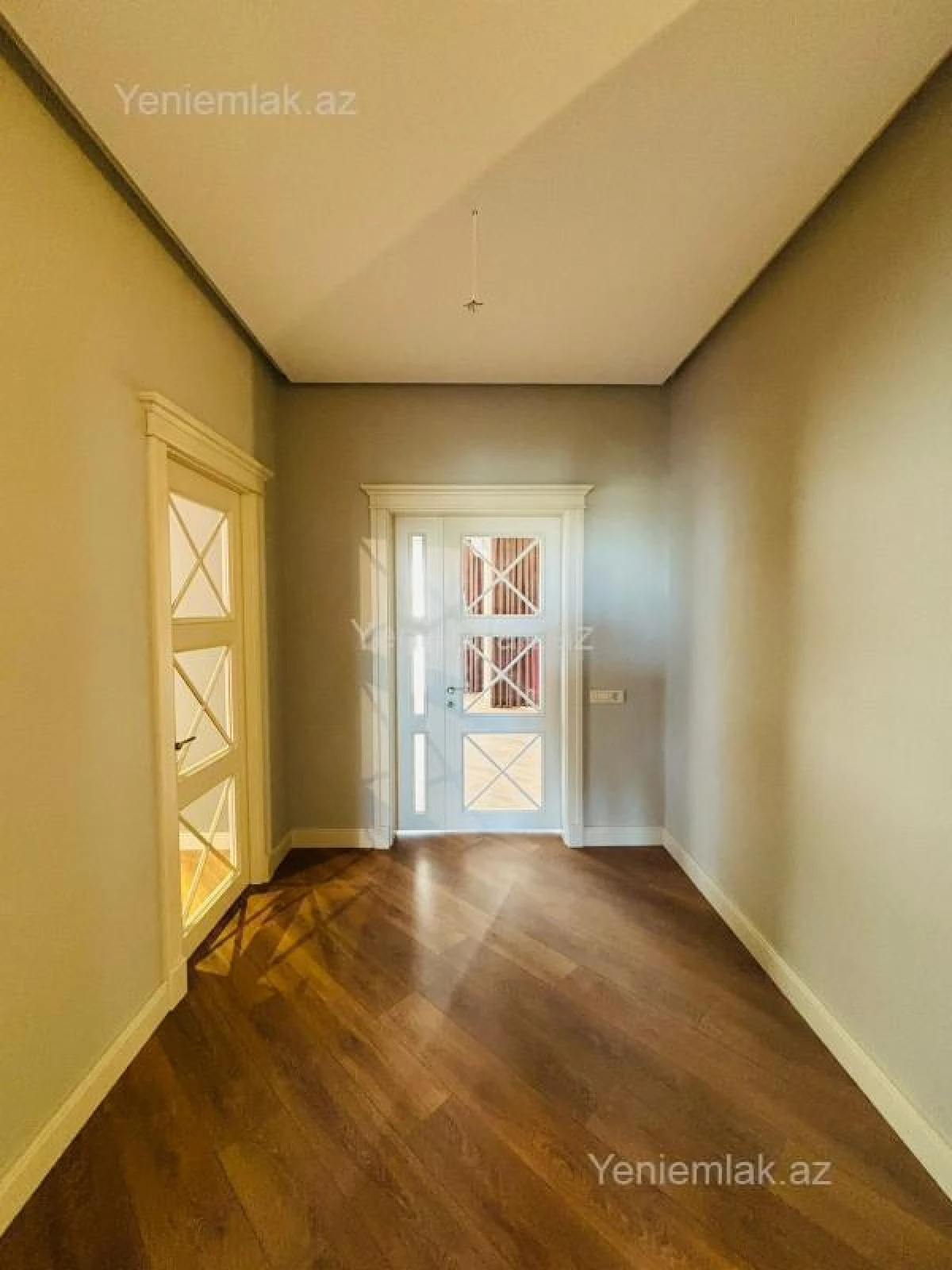 Satılır 3 otaqlı yeni tikili 127 m²