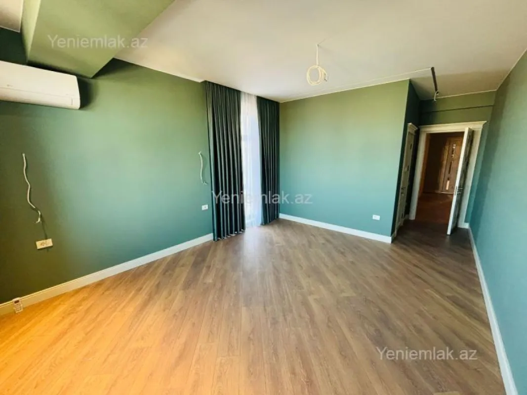 Satılır 3 otaqlı yeni tikili 127 m²