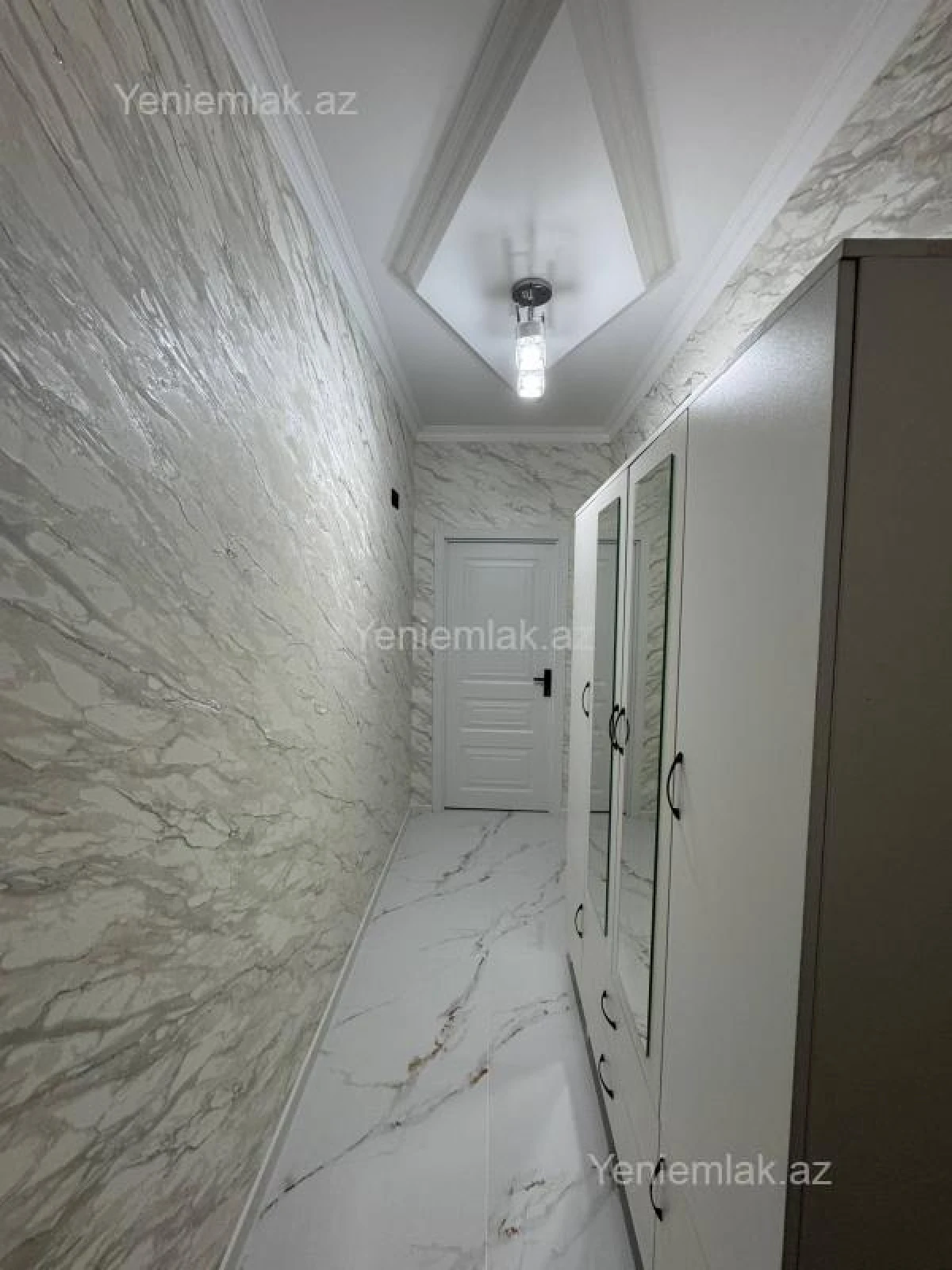 Satılır 3 otaqlı yeni tikili 58 m²