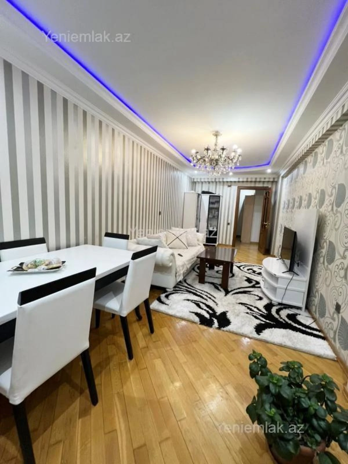 Satılır 3 otaqlı yeni tikili 112 m²