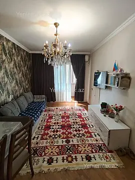 Satılır 3 otaqlı köhnə tikili 60 m²