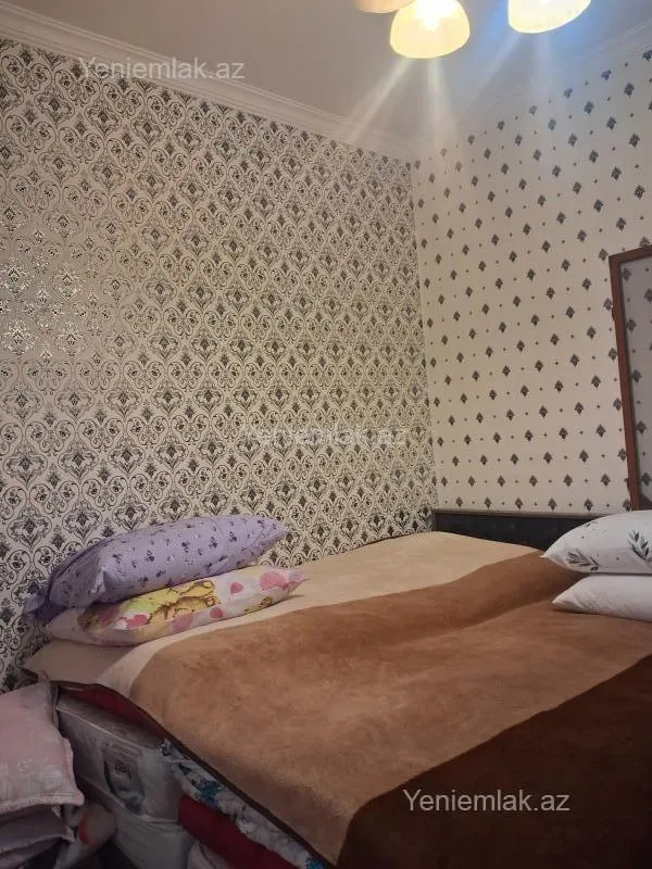 Satılır 4 otaqlı həyət evi 125 m²