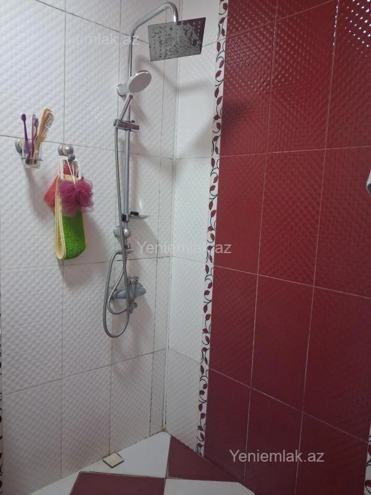 Satılır 4 otaqlı həyət evi 125 m²