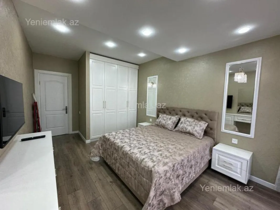 Satılır 3 otaqlı yeni tikili 101 m²