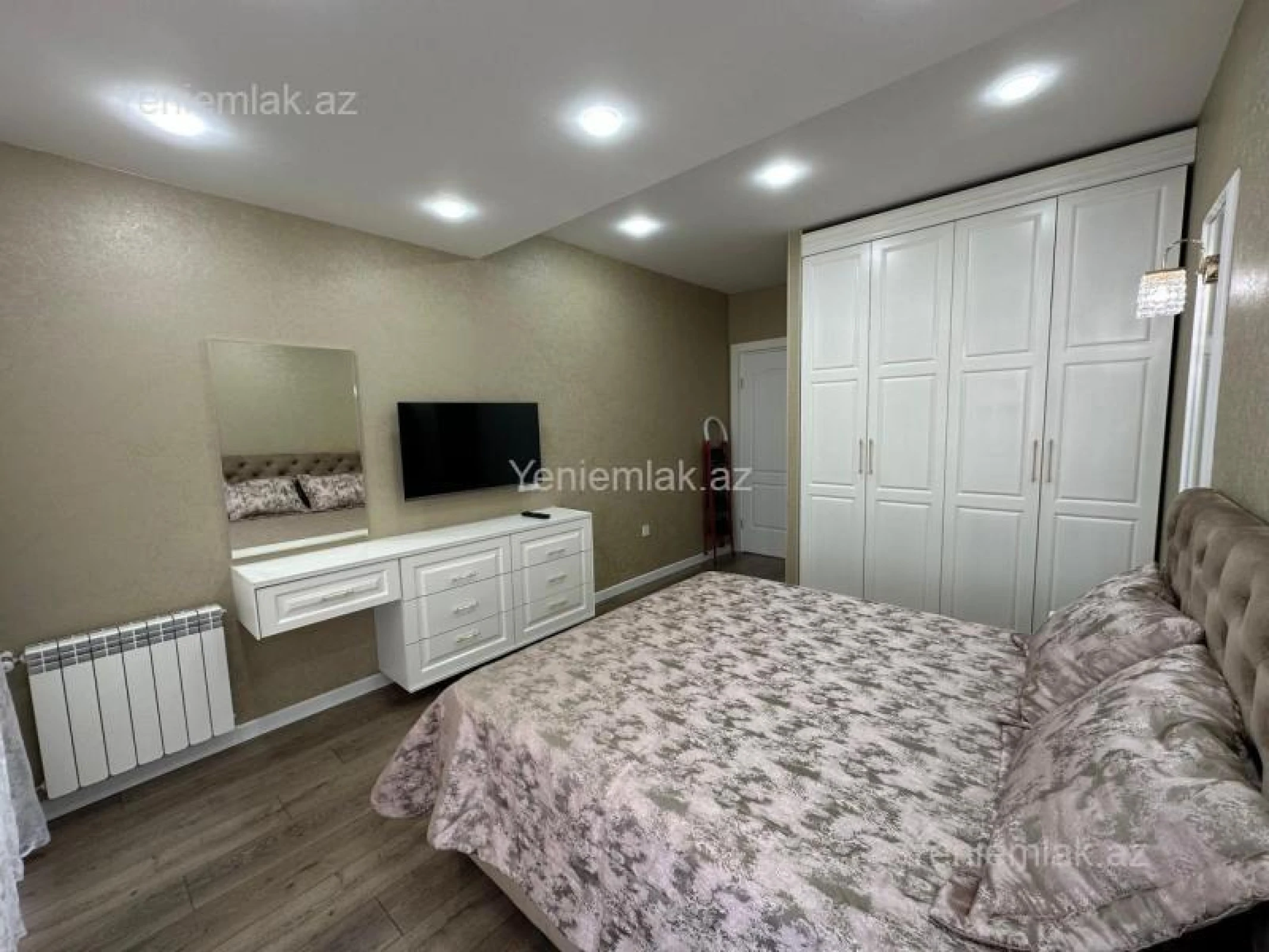 Satılır 3 otaqlı yeni tikili 101 m²