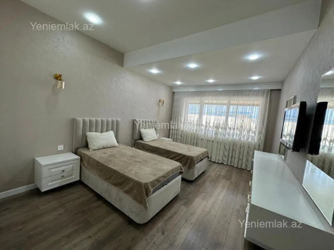 Satılır 3 otaqlı yeni tikili 101 m²