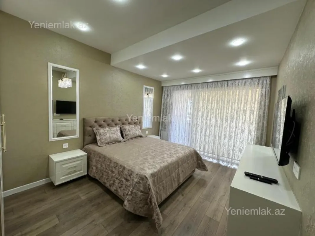 Satılır 3 otaqlı yeni tikili 101 m²
