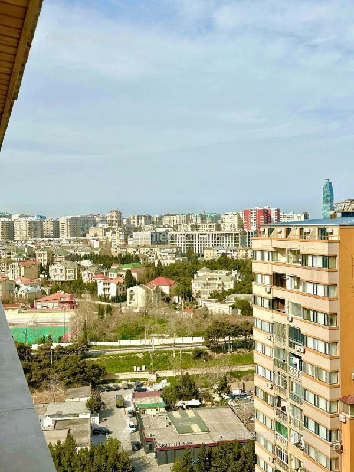 Satılır 3 otaqlı yeni tikili 101 m²