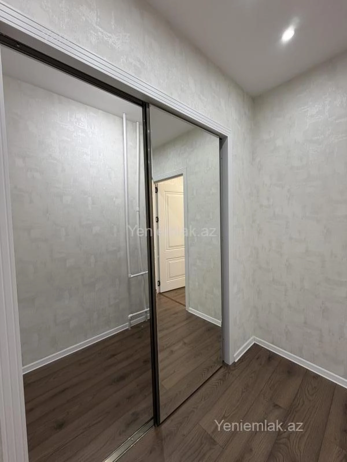Satılır 3 otaqlı köhnə tikili 62 m²