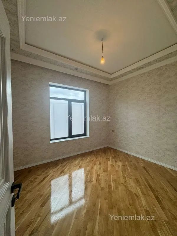 Satılır 6 otaqlı həyət evi 330 m²