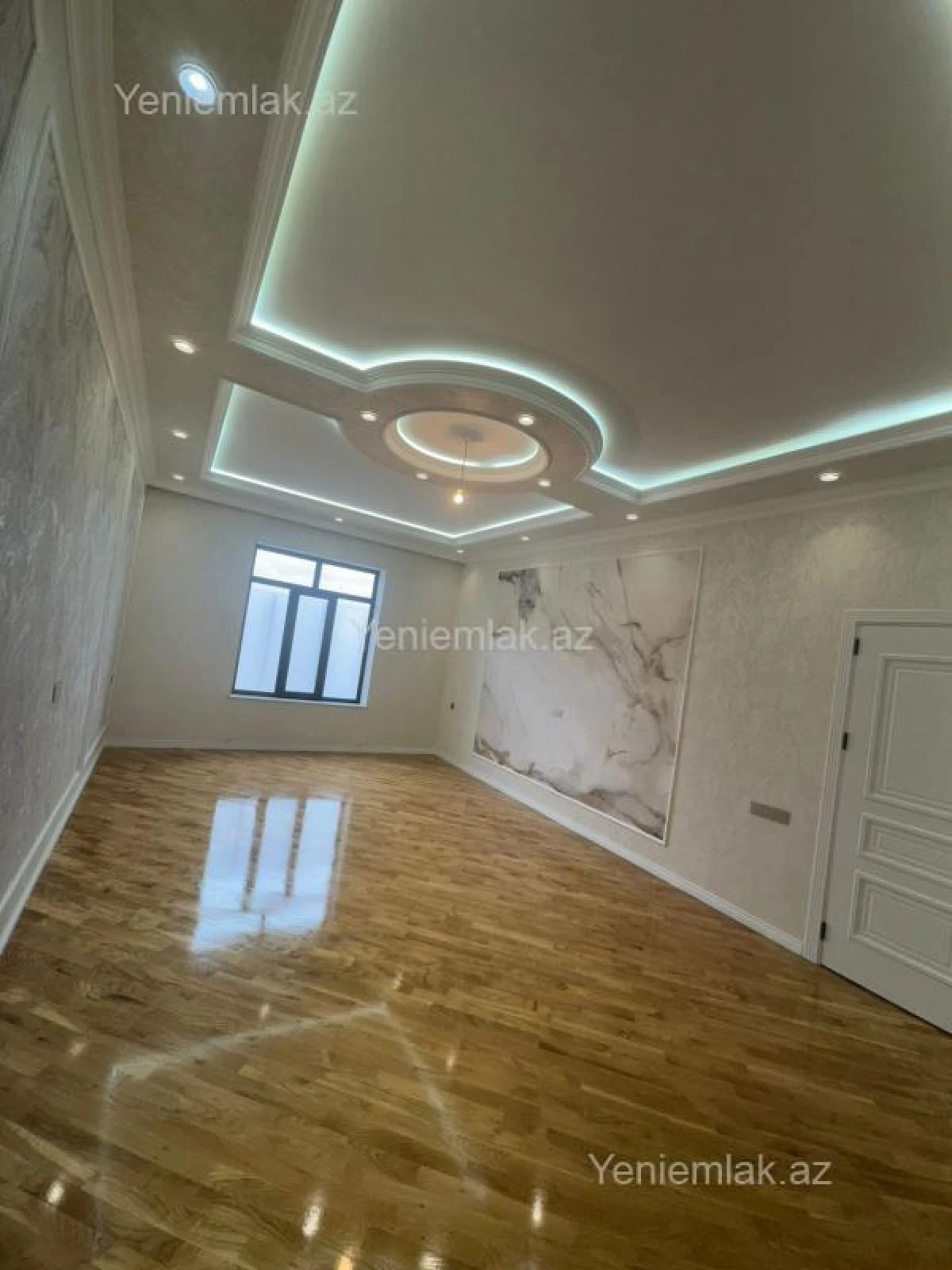 Satılır 6 otaqlı həyət evi 330 m²