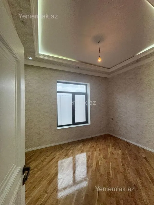 Satılır 6 otaqlı həyət evi 330 m²