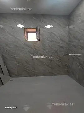 Satılır 6 otaqlı həyət evi 335 m²