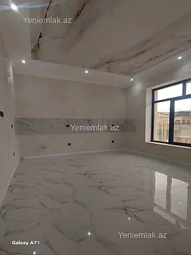 Satılır 6 otaqlı həyət evi 335 m²
