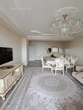 Satılır 3 otaqlı yeni tikili 132.2 m²