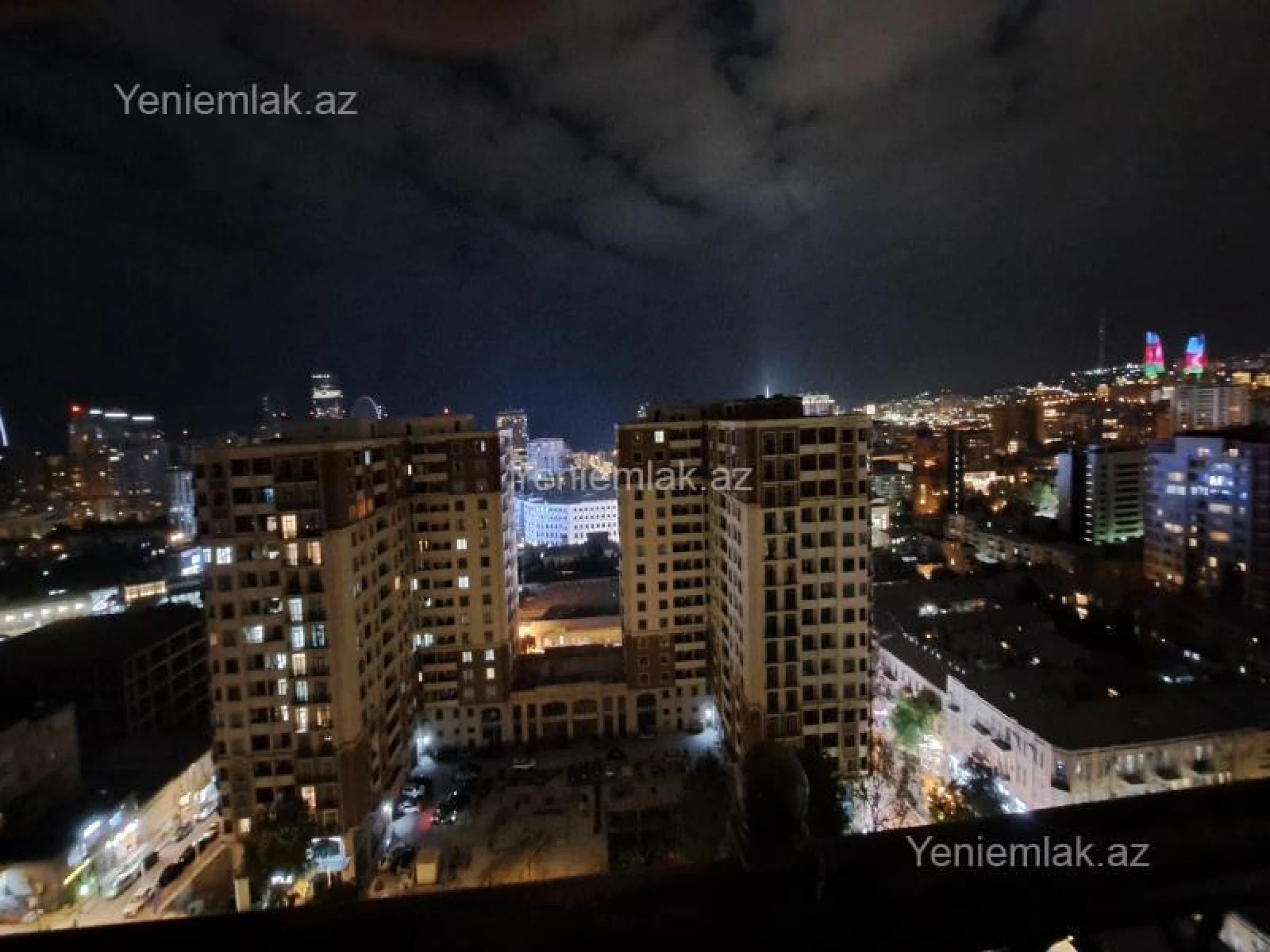 Satılır 3 otaqlı yeni tikili 132.2 m²