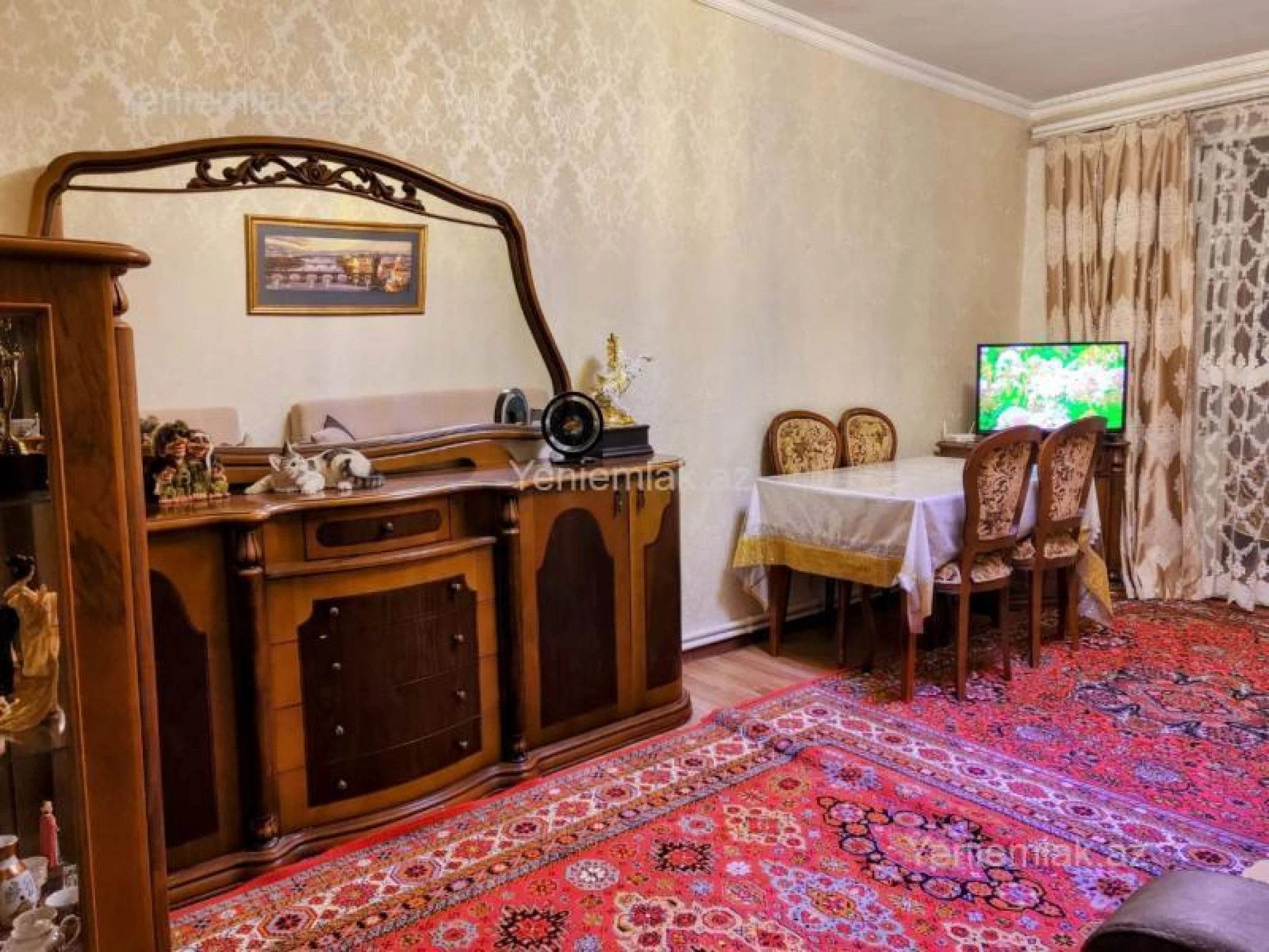 Satılır 2 otaqlı köhnə tikili 50 m²