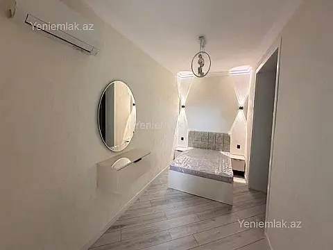 Satılır 3 otaqlı köhnə tikili 60 m²