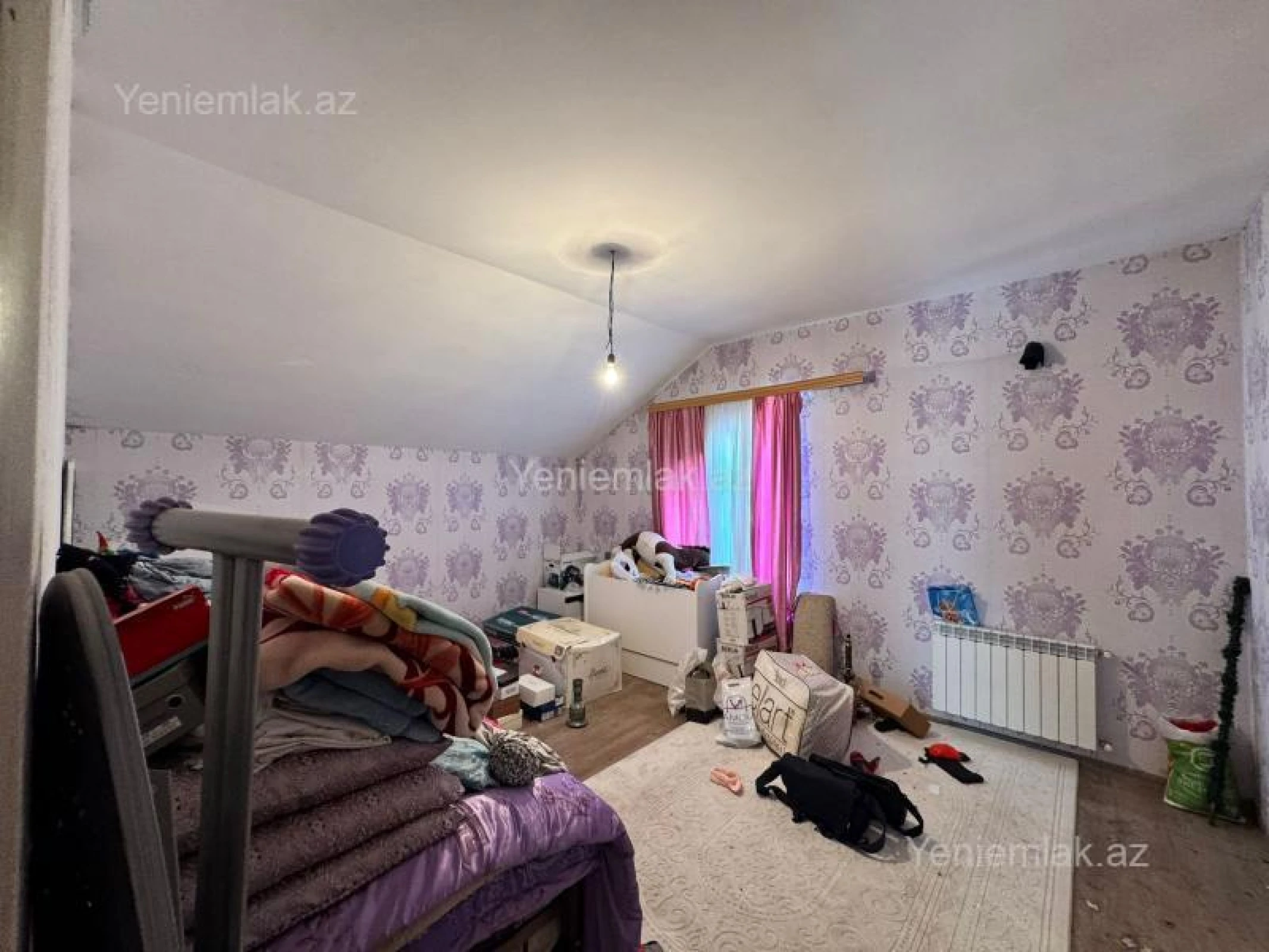 Satılır 4 otaqlı həyət evi 160 m²