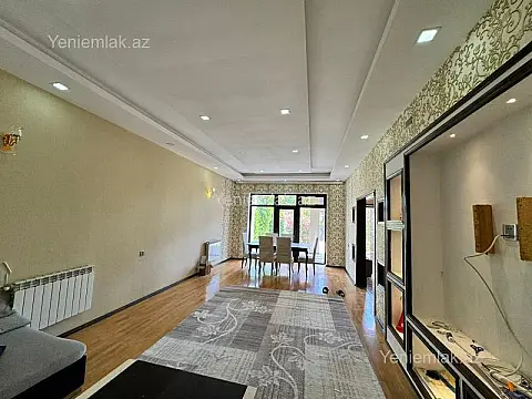 Satılır 4 otaqlı həyət evi 160 m²