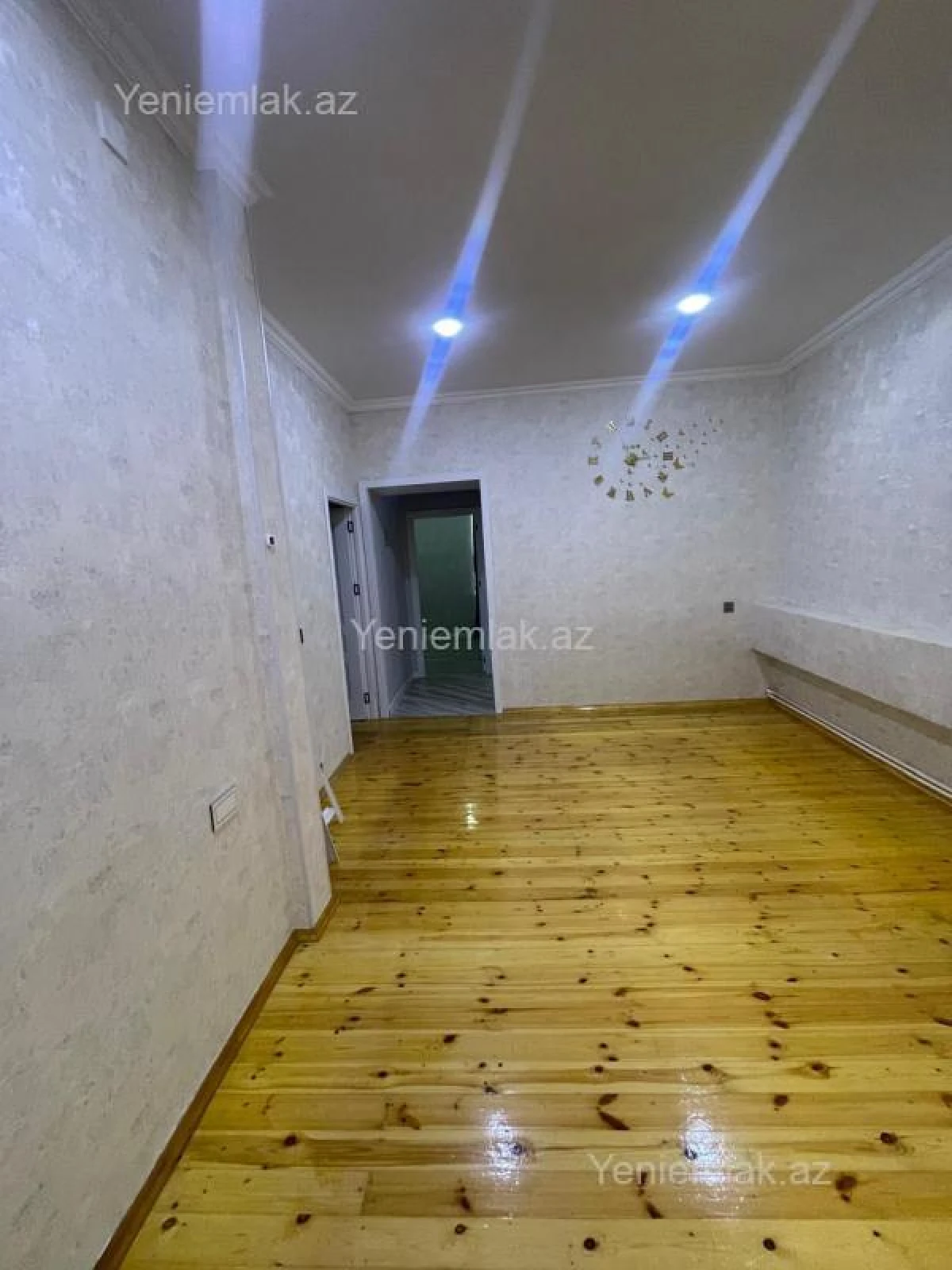 Satılır 4 otaqlı həyət evi 100 m²