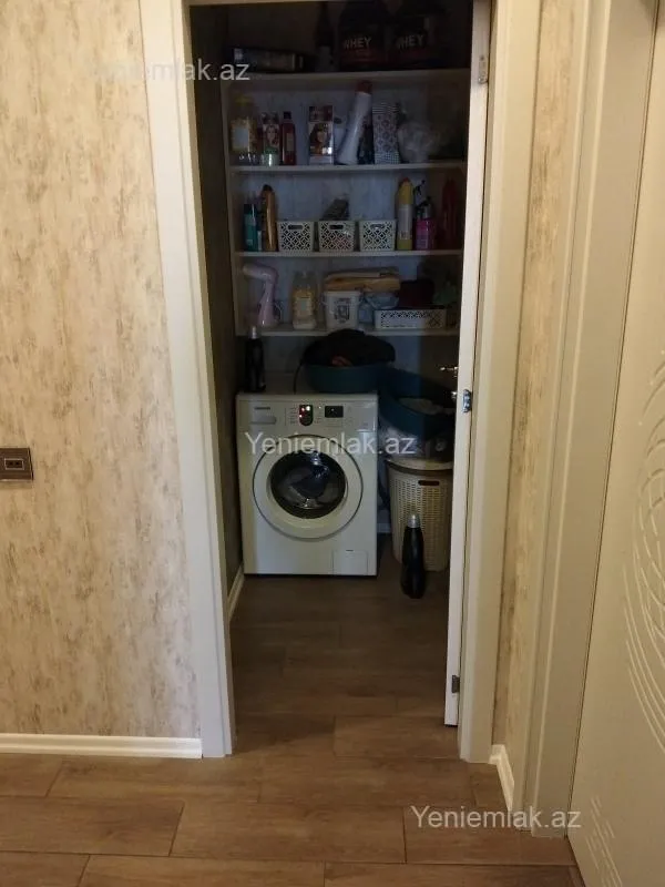 Satılır 3 otaqlı yeni tikili 137 m²