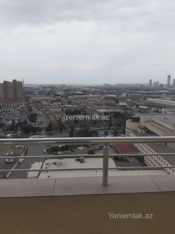 Satılır 3 otaqlı yeni tikili 137 m²