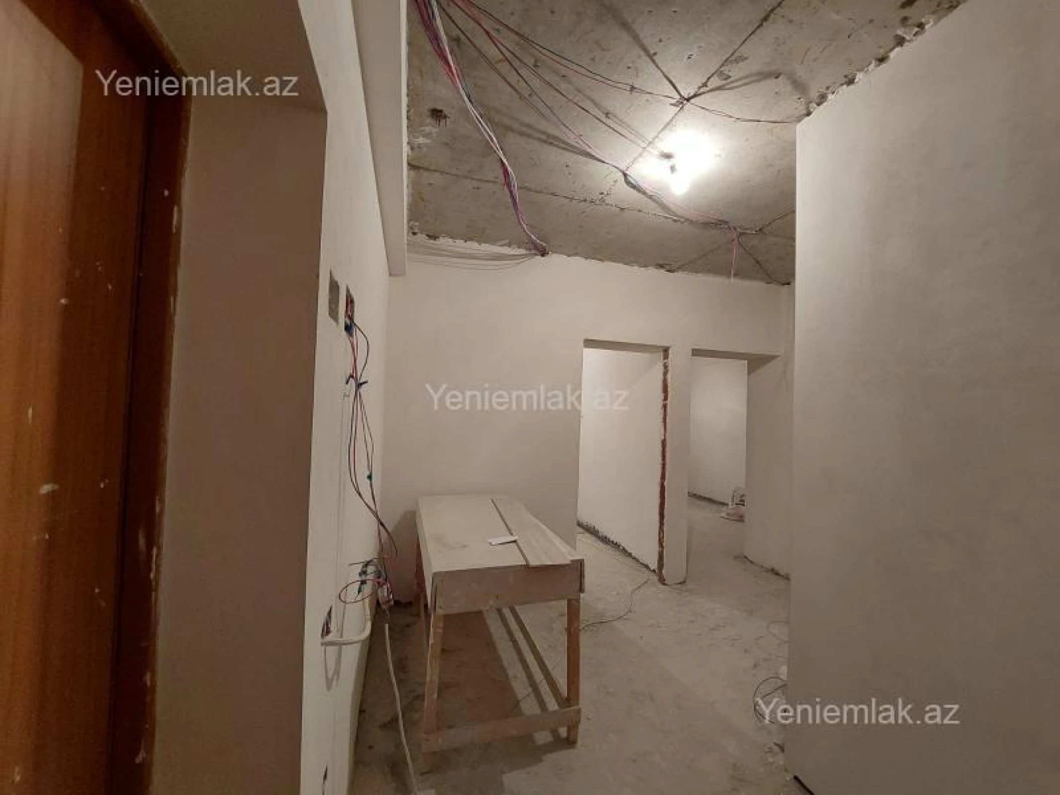 Satılır 2 otaqlı yeni tikili 61 m²