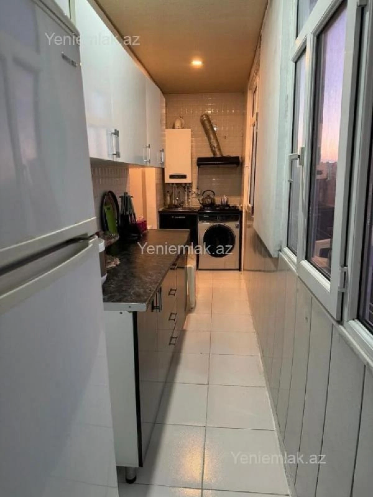 Satılır 3 otaqlı köhnə tikili 60 m²