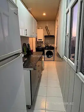 Satılır 3 otaqlı köhnə tikili 60 m²