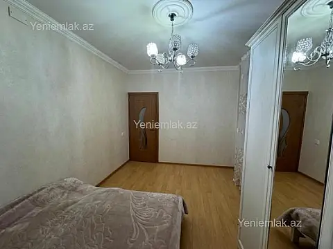 Satılır 3 otaqlı köhnə tikili 60 m²