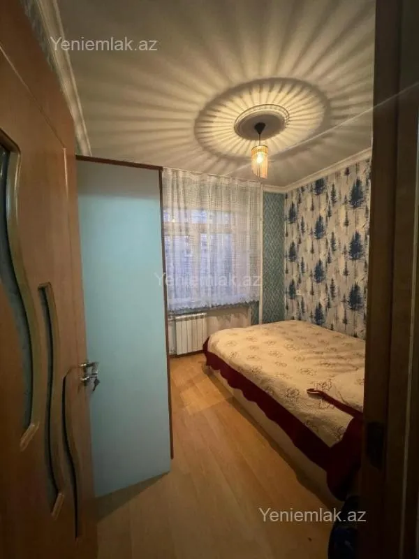 Satılır 3 otaqlı köhnə tikili 60 m²