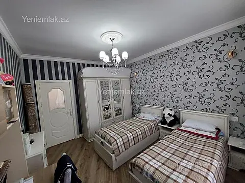 Satılır 3 otaqlı yeni tikili 80 m²