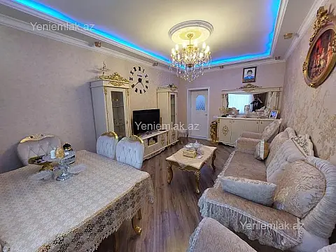 Satılır 3 otaqlı yeni tikili 80 m²