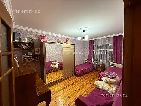 Satılır 3 otaqlı köhnə tikili 90 m²