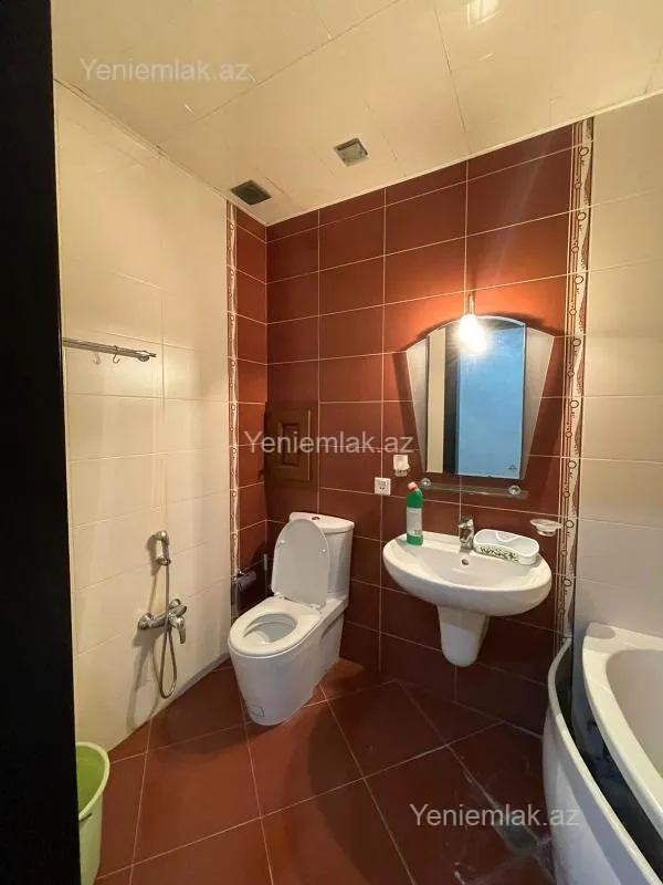 Satılır 3 otaqlı yeni tikili 126 m²