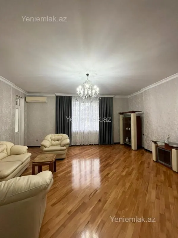 Satılır 3 otaqlı yeni tikili 126 m²