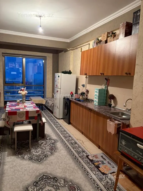 Satılır 3 otaqlı yeni tikili 120 m²