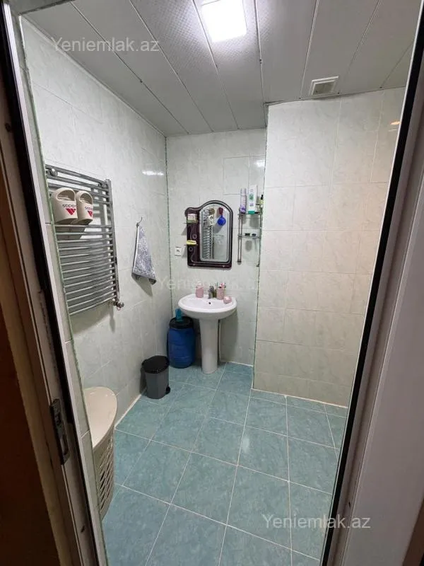 Satılır 3 otaqlı yeni tikili 120 m²