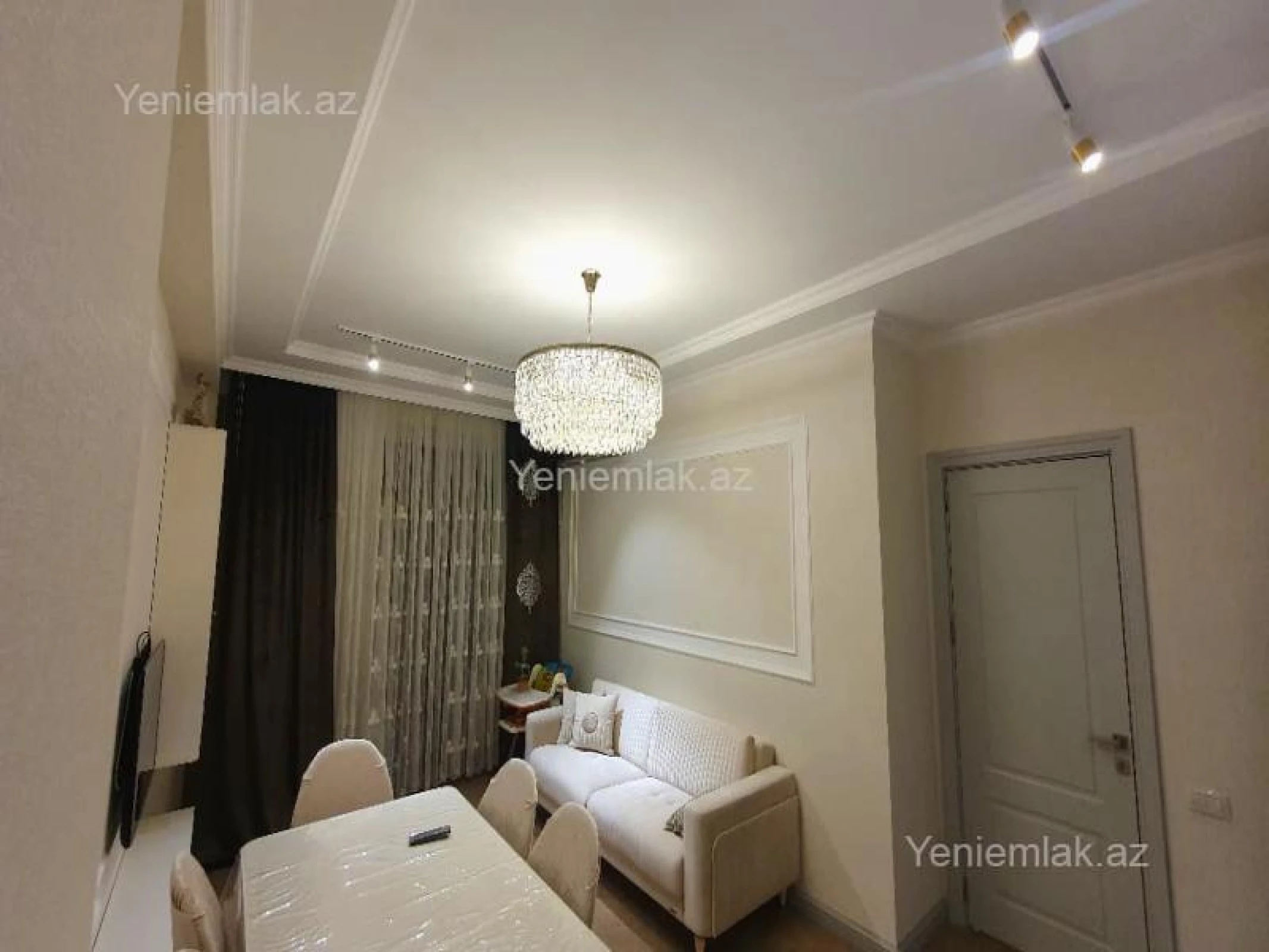 Satılır 3 otaqlı yeni tikili 70 m²