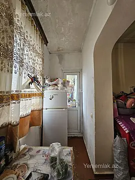 Satılır 2 otaqlı köhnə tikili 55 m²