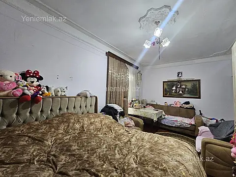 Satılır 2 otaqlı köhnə tikili 55 m²