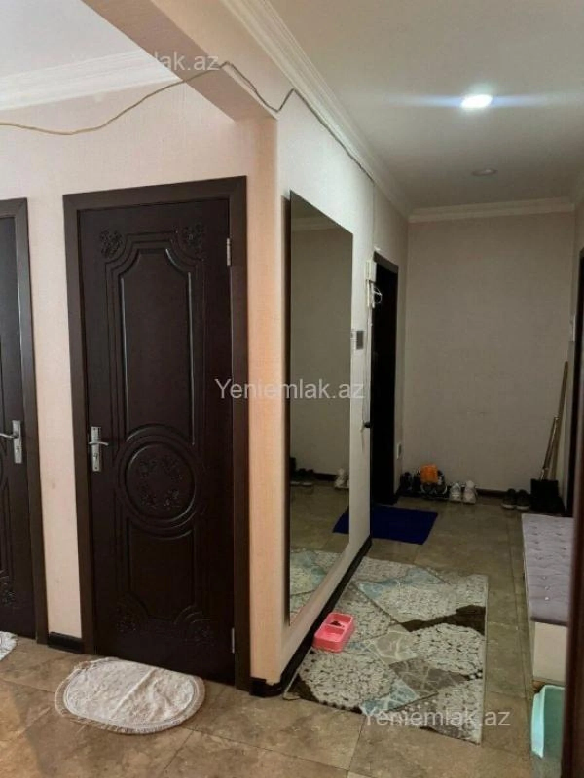Satılır 3 otaqlı köhnə tikili 100 m²