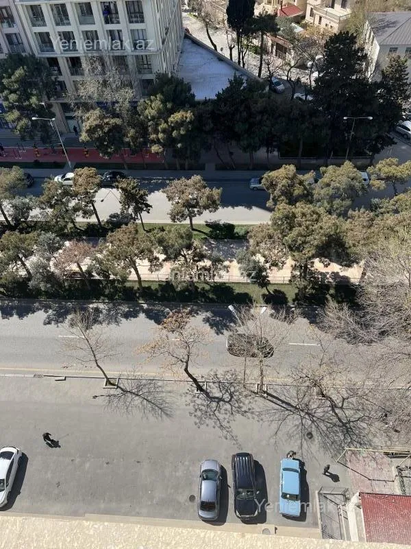 Satılır 4 otaqlı yeni tikili 146 m²