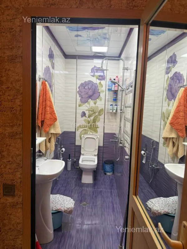 Satılır 2 otaqlı yeni tikili 65 m²