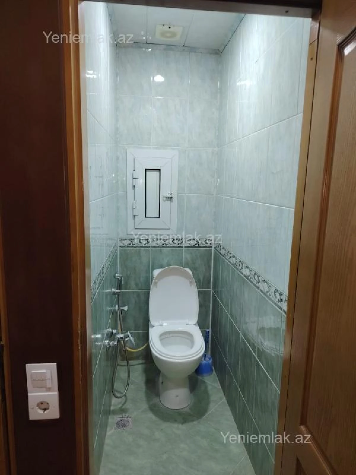 Satılır 3 otaqlı köhnə tikili 70 m²