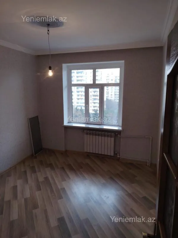 Satılır 3 otaqlı köhnə tikili 70 m²